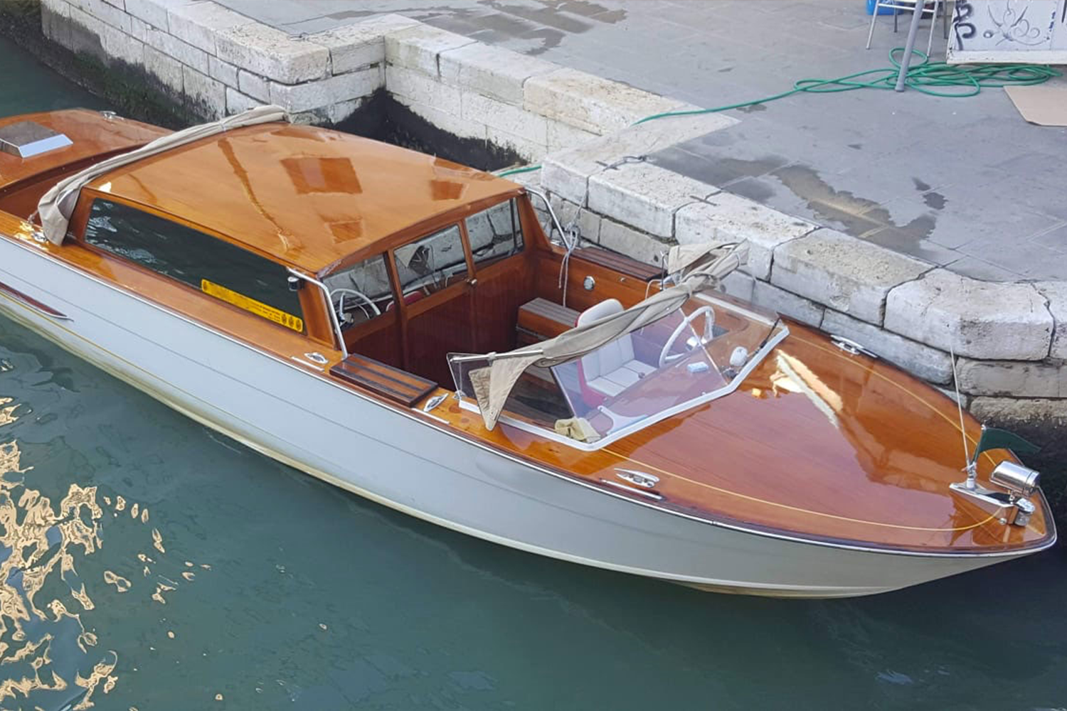 water-taxi-tour