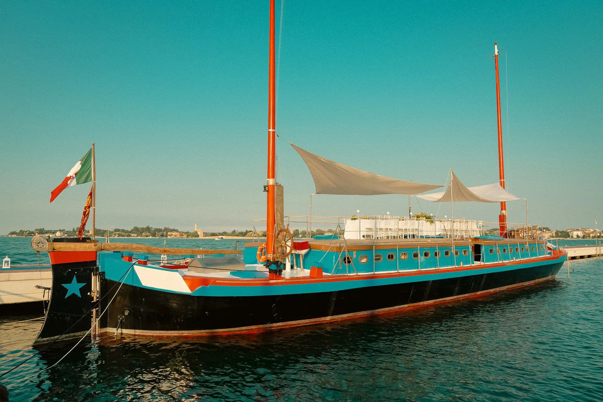 Burcio - Dream Boat Venice