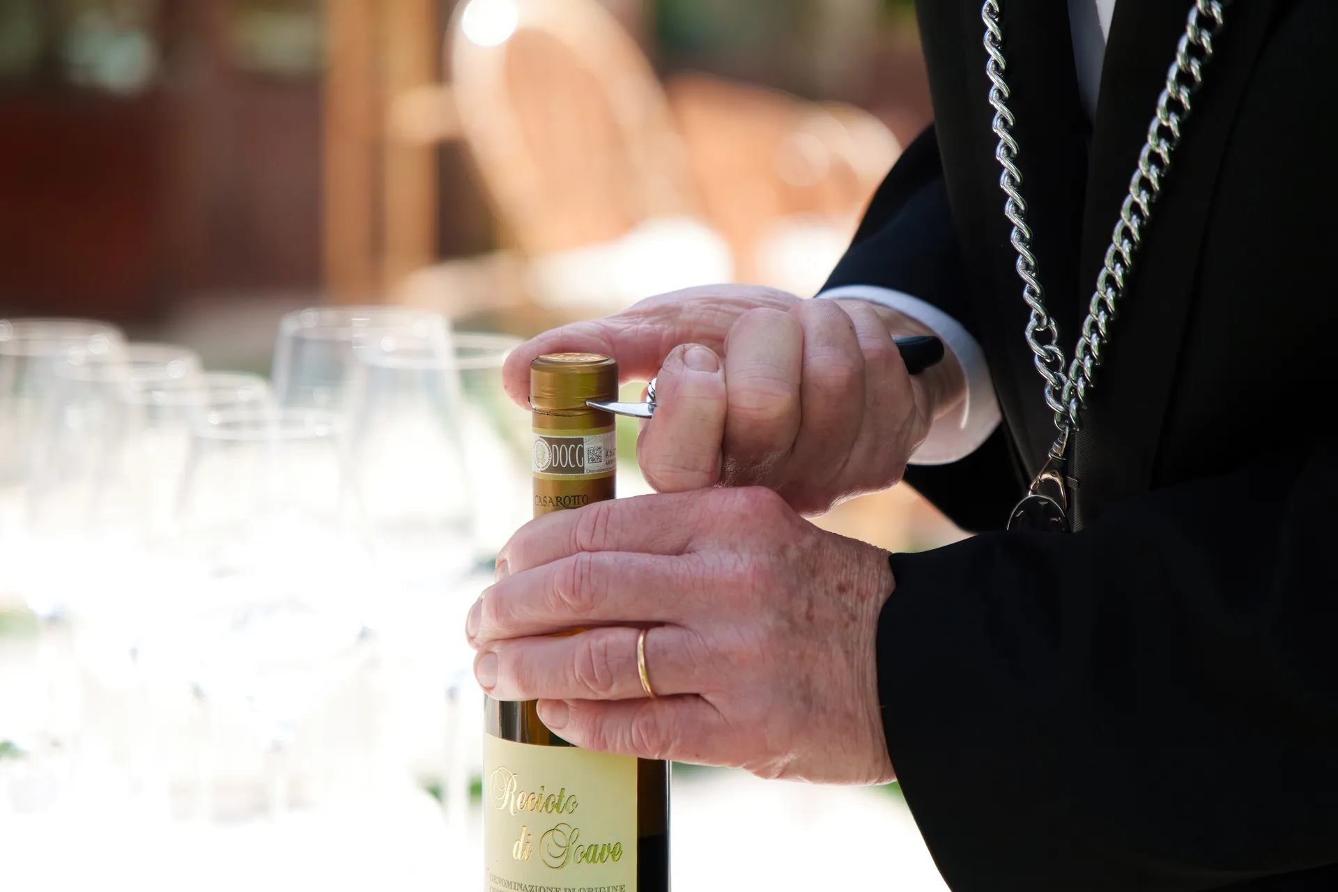 Degustazione vini con sommelier in barca a Venezia - Dream Boat Venice