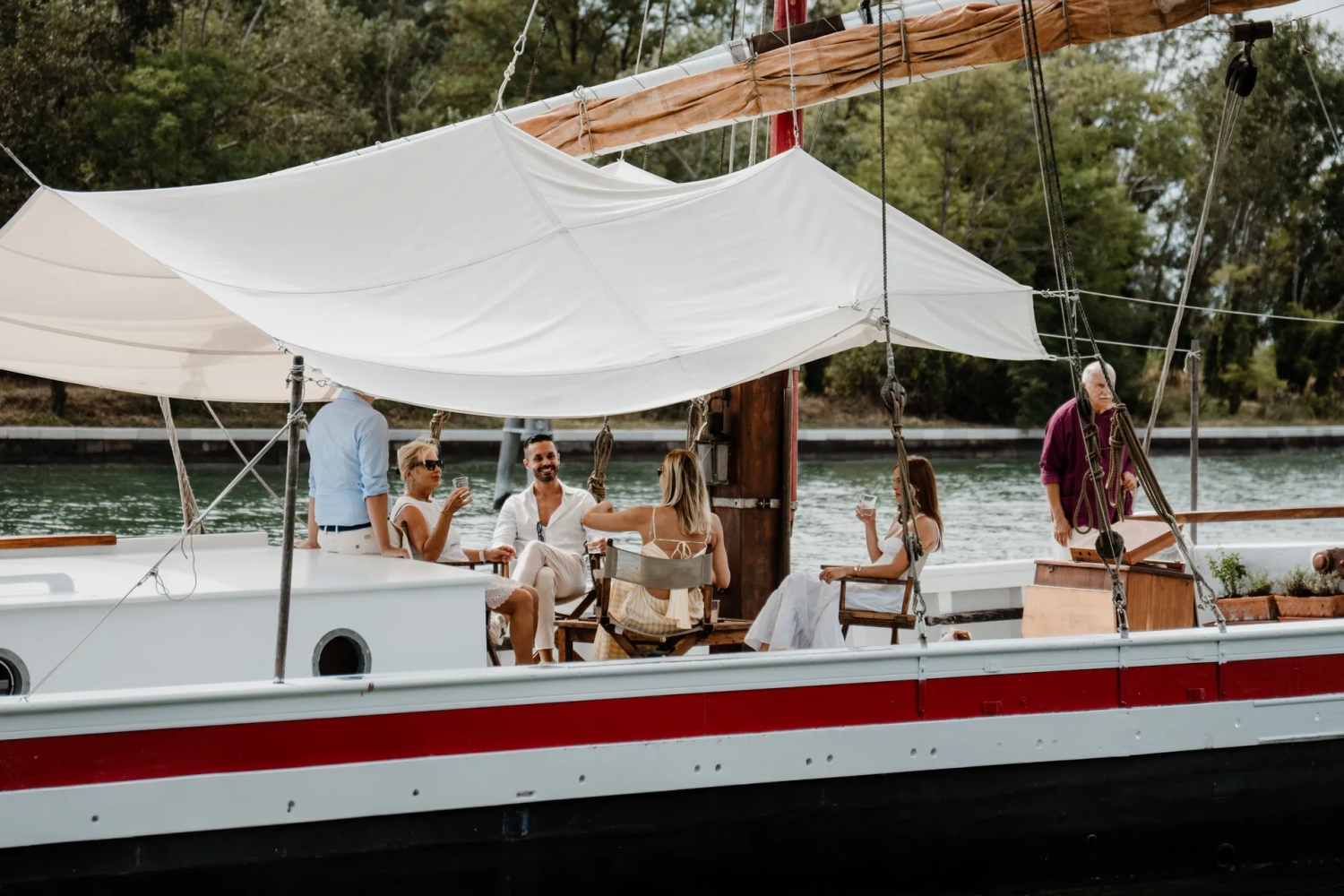 Uscita giornaliera in barca con amici - Dream Boat Venice