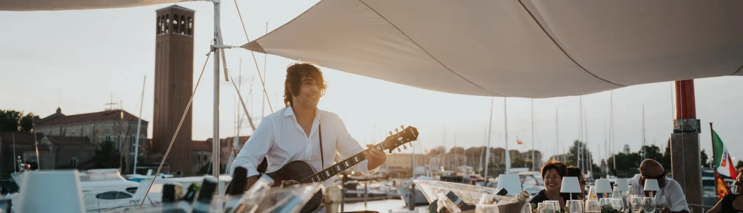 Musica live per eventi in barca a Venezia - Dream Boat Venice