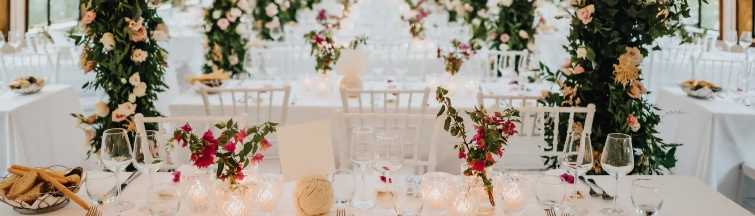 Grandi Eventi - Allestimento Interno barca a Venezia - Dream Boat Venice