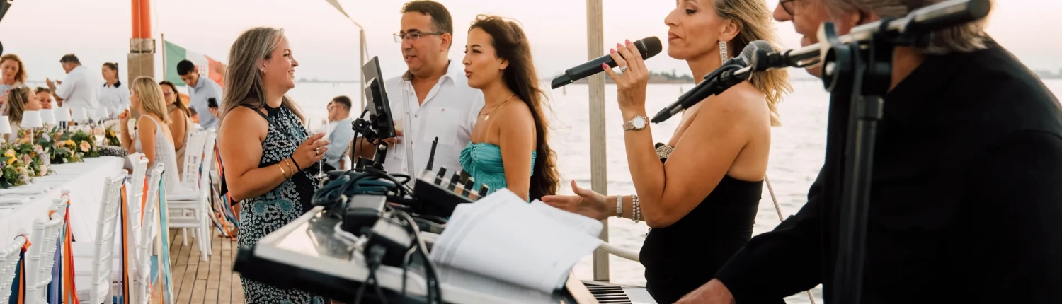 San Valentino in barca a Venezia - Dream Boat Venice San Valentino in barca a Venezia - Dream Boat Venice